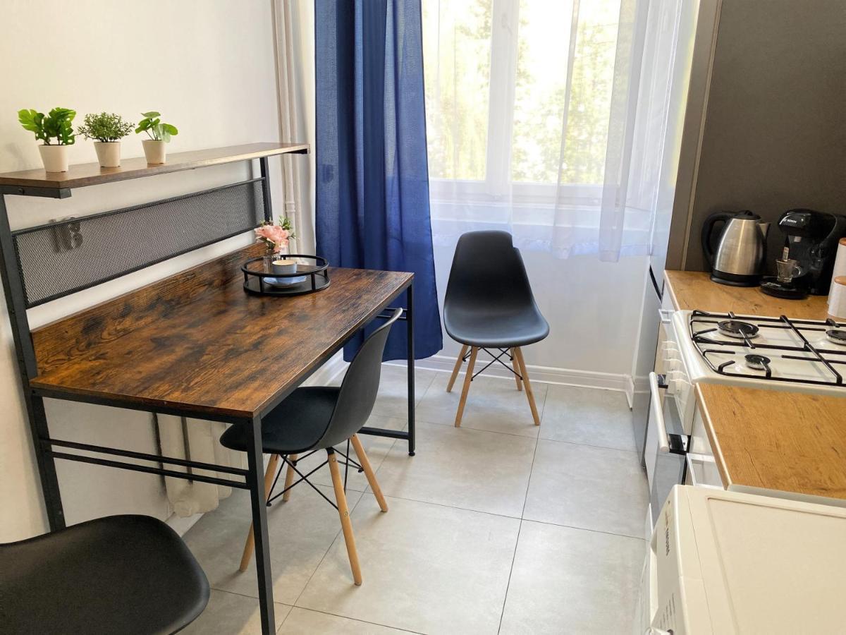 Apartament Midnight Blue Mielec Luaran gambar